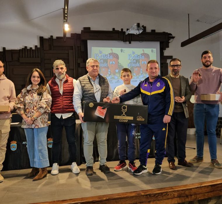 La Escuela Politécnica Superior de Belmez celebra su centenario y reconoce la colaboración de la Fundación Ricardo Delgado Vizcaíno.